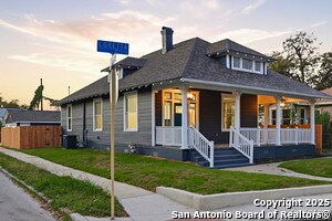 Building Photo - 207 Loretta Pl