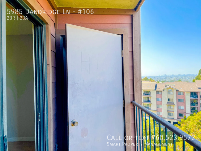 Building Photo - 5985 Dandridge Ln