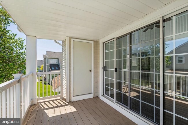 Building Photo - 4202 Aberdeen Ln