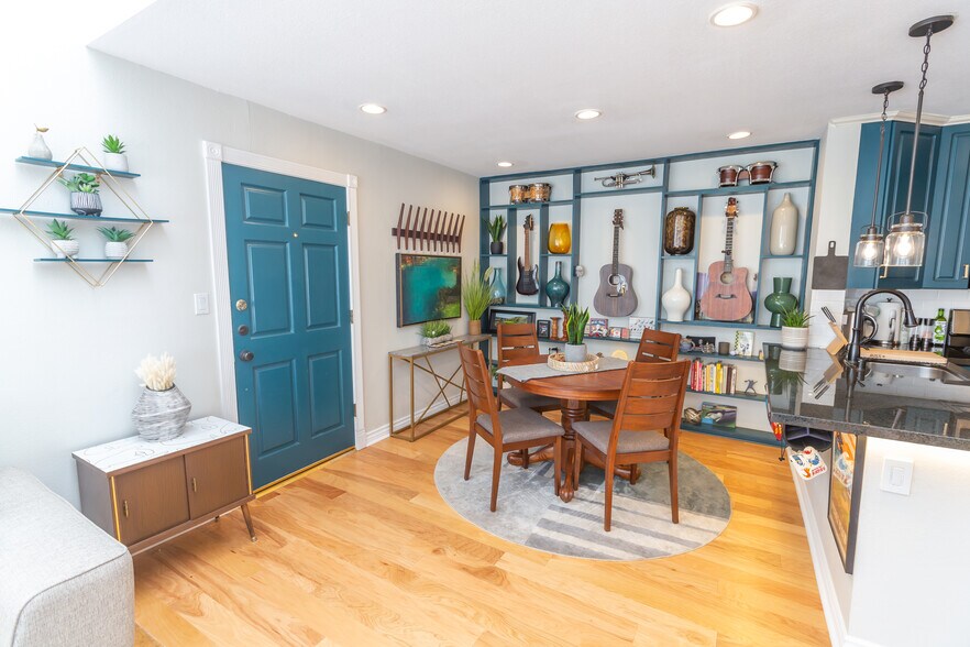 Building Photo - 5700 Etiwanda Ave