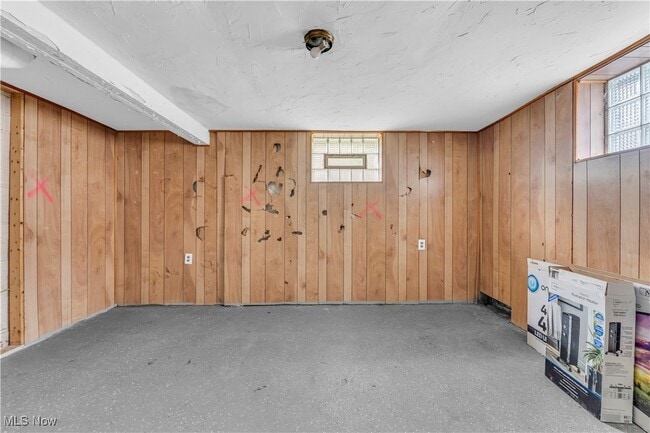 Building Photo - 11301 Fortune Ave