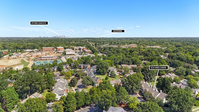 Building Photo - 9231 Kings Canyon Dr