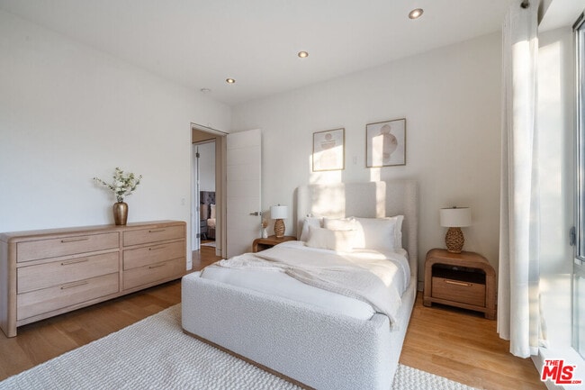 Building Photo - 6359 Colgate Ave