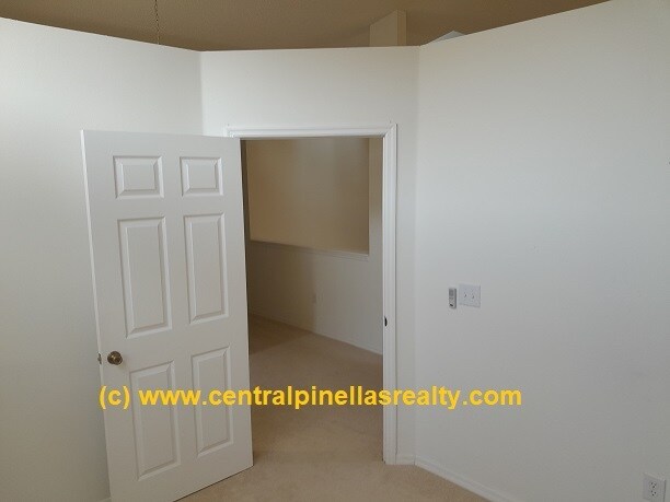 Building Photo - 3012 Brookfield Ln