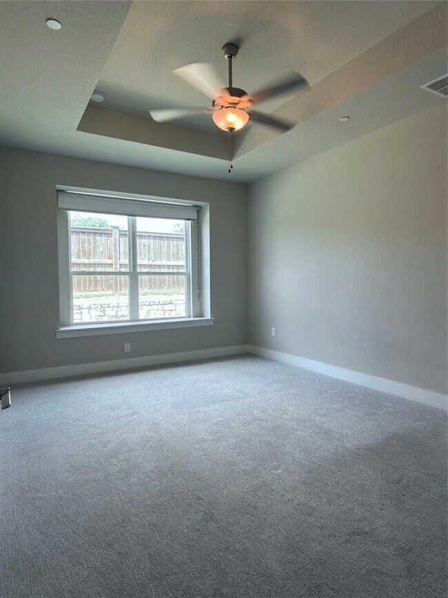 Building Photo - 11216 Gadsen Ln