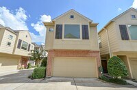 Building Photo - 3834 Center St