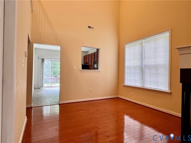 Building Photo - 1723 Stonemill Lake Terrace