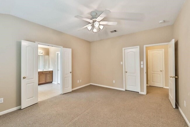 Building Photo - 20542 Avery Grove Ct