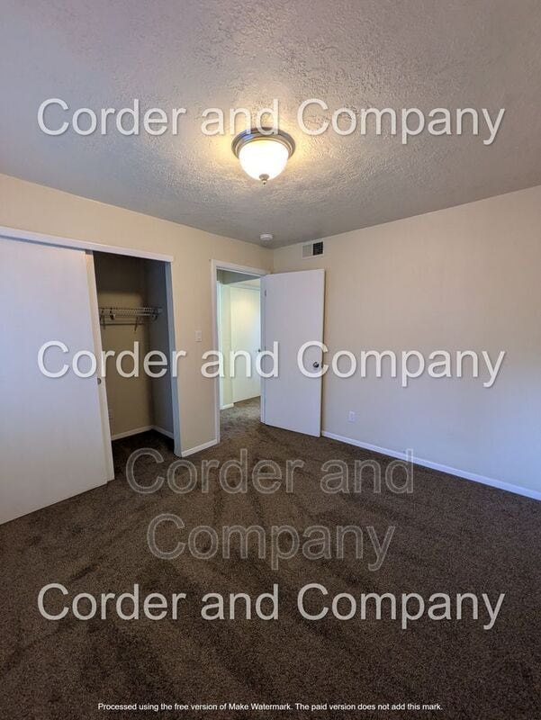 Building Photo - 13226 Candelaria Rd NE