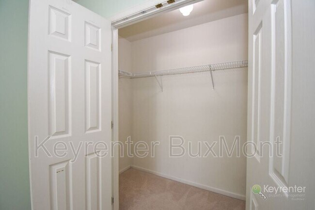 Building Photo - 109 Meadow View Ln