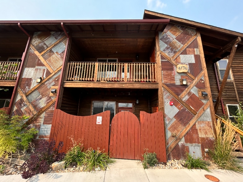 Building Photo - 6174 Lay About Ln