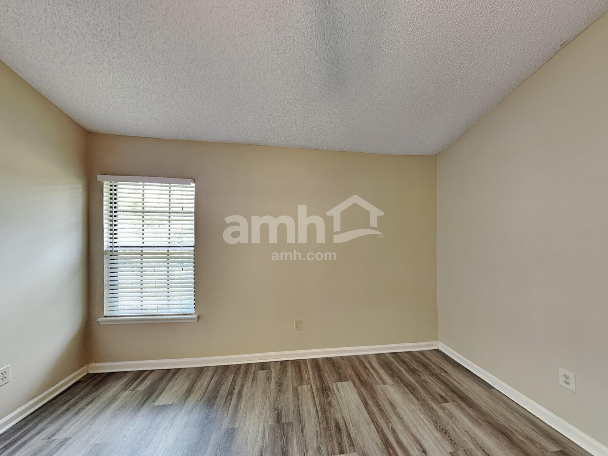 Building Photo - 1157 Windy Willows Dr