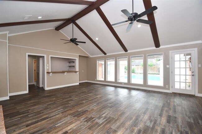 Building Photo - 12007 Cedar Pass Dr