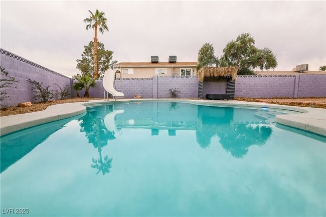 Building Photo - 5301 Opuntia St