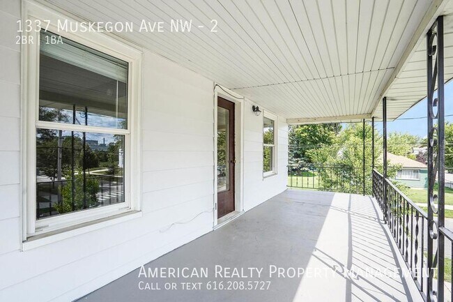 Building Photo - 1337 Muskegon Ave NW