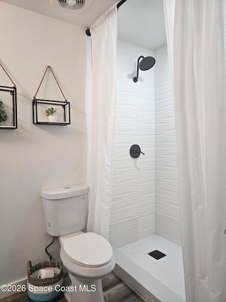 Building Photo - 872 Sadnet Cir NE