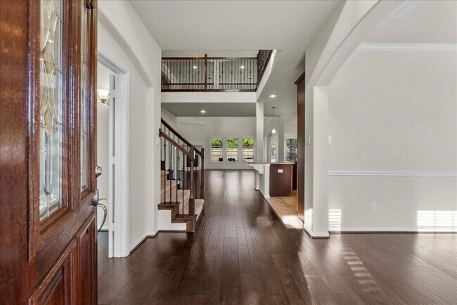 Building Photo - 2246 Oakleaf Trail Ln
