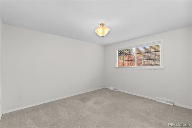 Building Photo - 3924 S Whiting Way