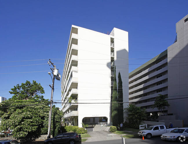 Primary Photo - Makiki Colony