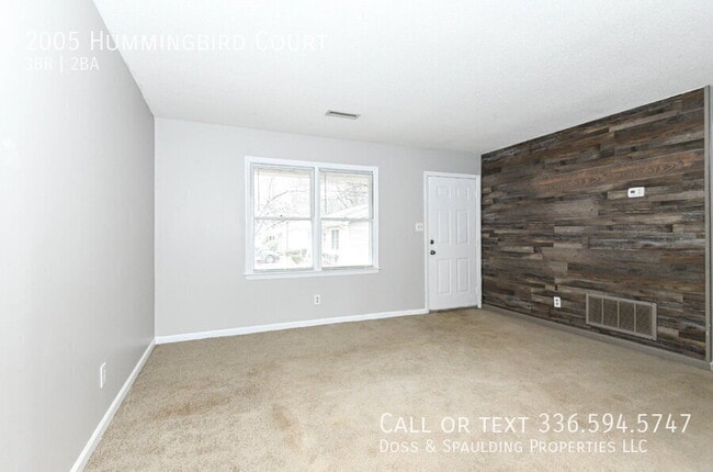 Building Photo - 2005 Hummingbird Ct