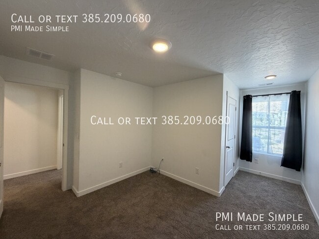 Building Photo - 3901 Buckland Dr