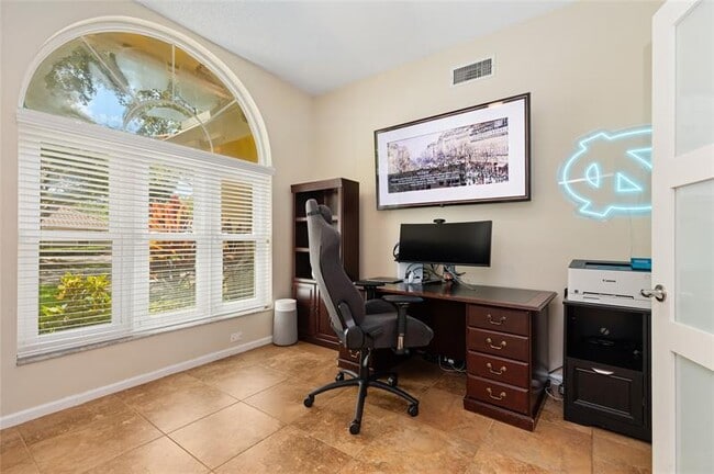 Building Photo - 5815 NW 96th Dr