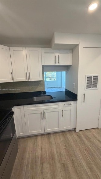 Building Photo - 2790 NE 201st Terrace