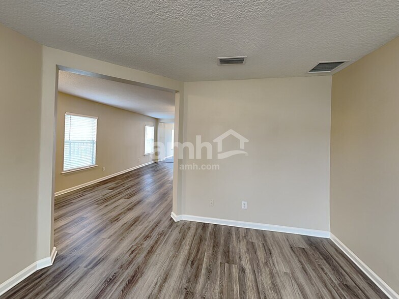 Building Photo - 76191 Long Pond Loop