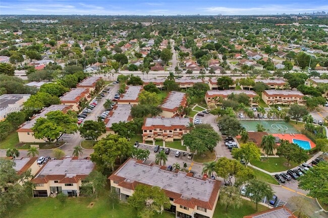 Building Photo - 4736 NW 90th Ave