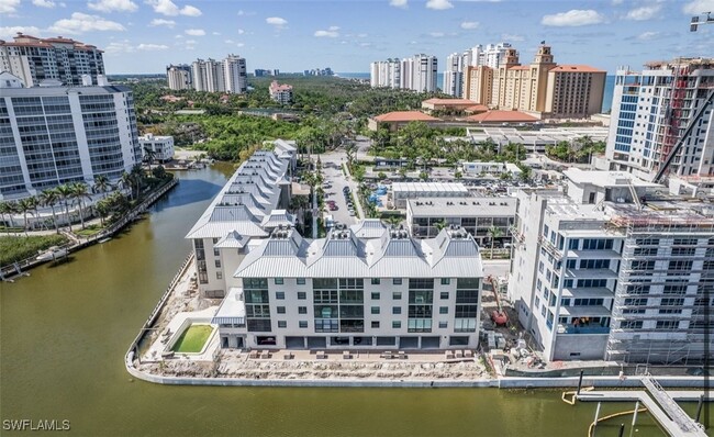 Building Photo - 271 Southbay Dr