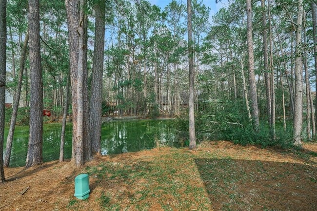 Building Photo - 132 Artesian Way