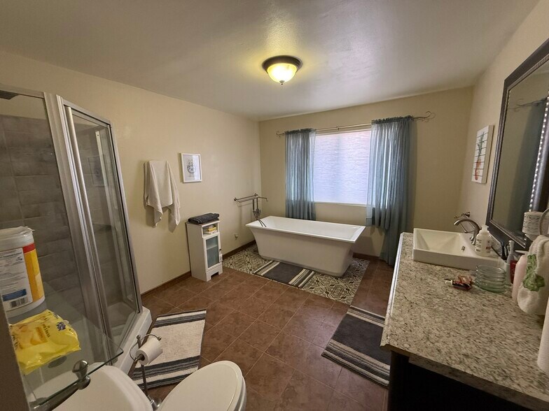 Building Photo - 15449 Highway 187