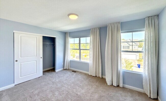 Building Photo - 6495 Drasco Dr