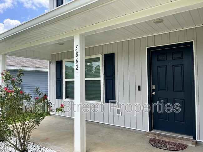 Building Photo - 5862 Blackhorse Cir