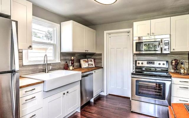 Building Photo - 2 bedroom in Seattle WA 98133