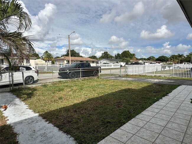 Building Photo - 5002 NW 189th Terrace