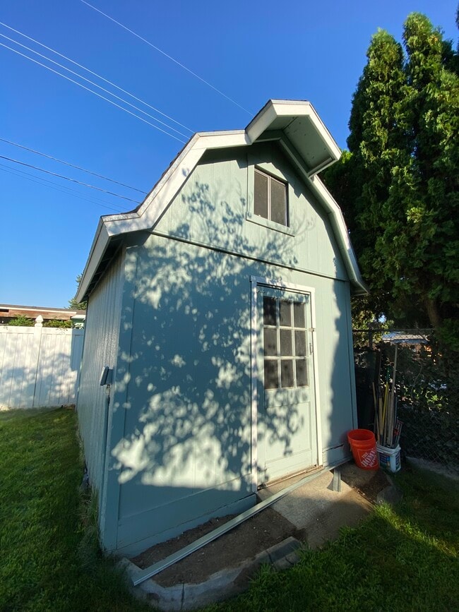 Large shed - exterior - 330 S Reed St