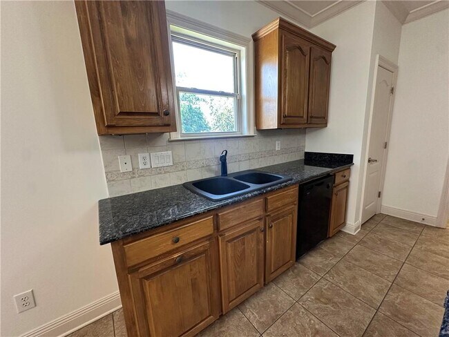 Building Photo - 12424 Cambron Trail