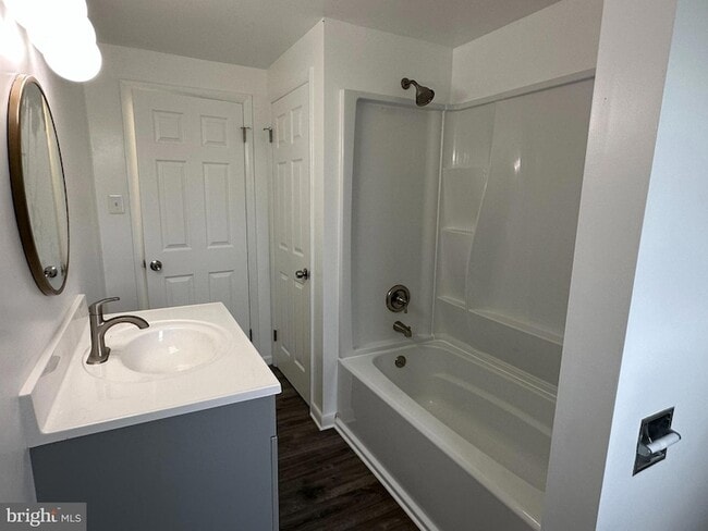 Building Photo - 1437 Liberty Rd