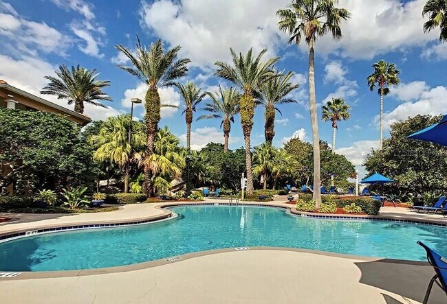 Building Photo - 7320 Westpointe Blvd