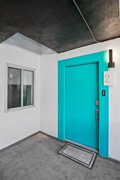 Building Photo - 249 S Coronado St