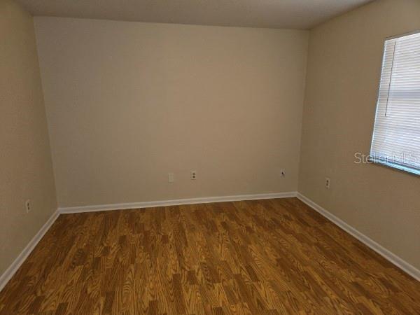 Building Photo - 503 Lewis St