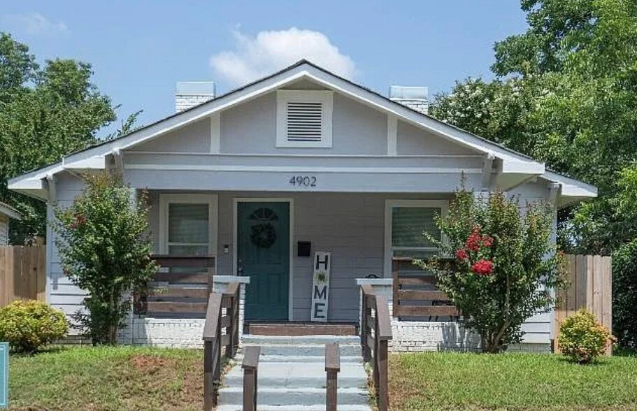 Primary Photo - 4902 3rd Ave S