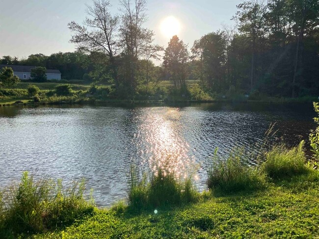 Building Photo - 26 N Main St