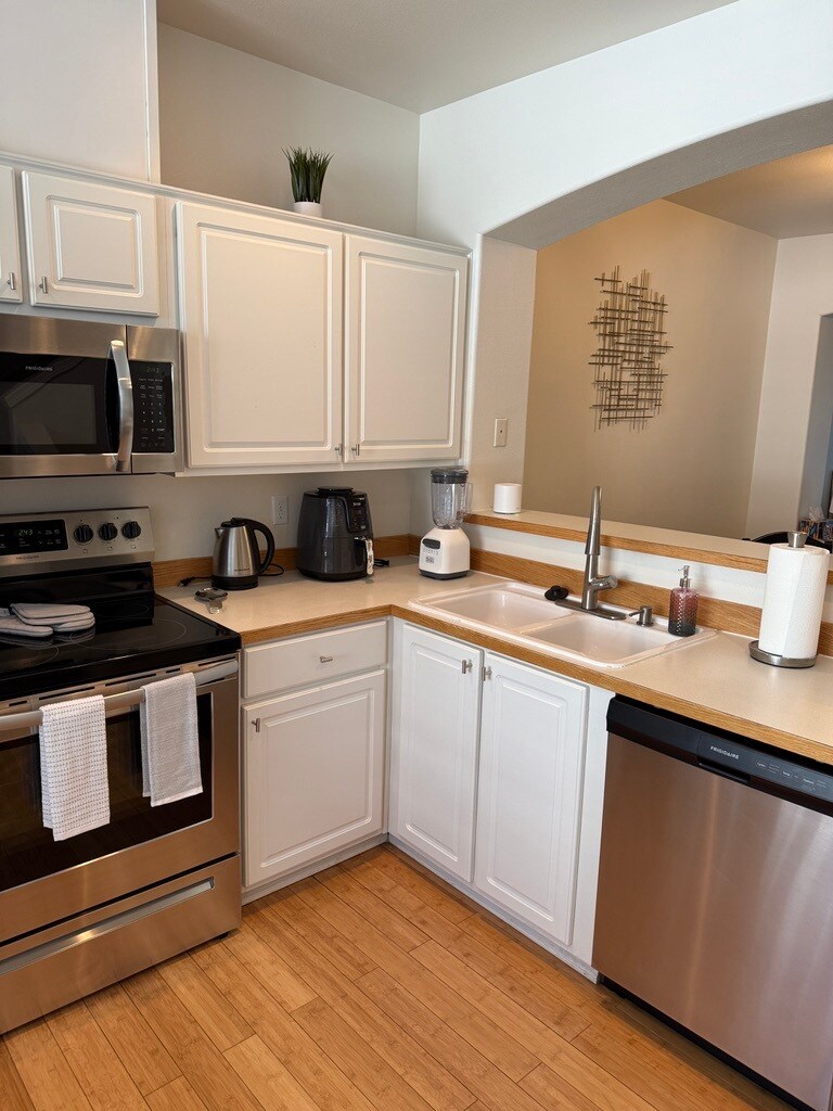 Building Photo - 14174 SW Barrows Rd