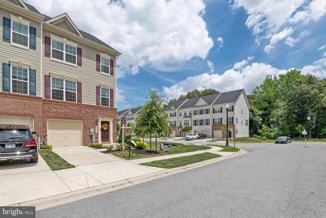 Building Photo - 7469 Tanyard Knoll Ln