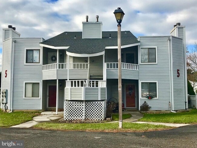 Building Photo - 506 Shelby Ct