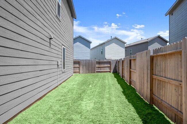 Building Photo - 18323 Palazzo Romano Ln