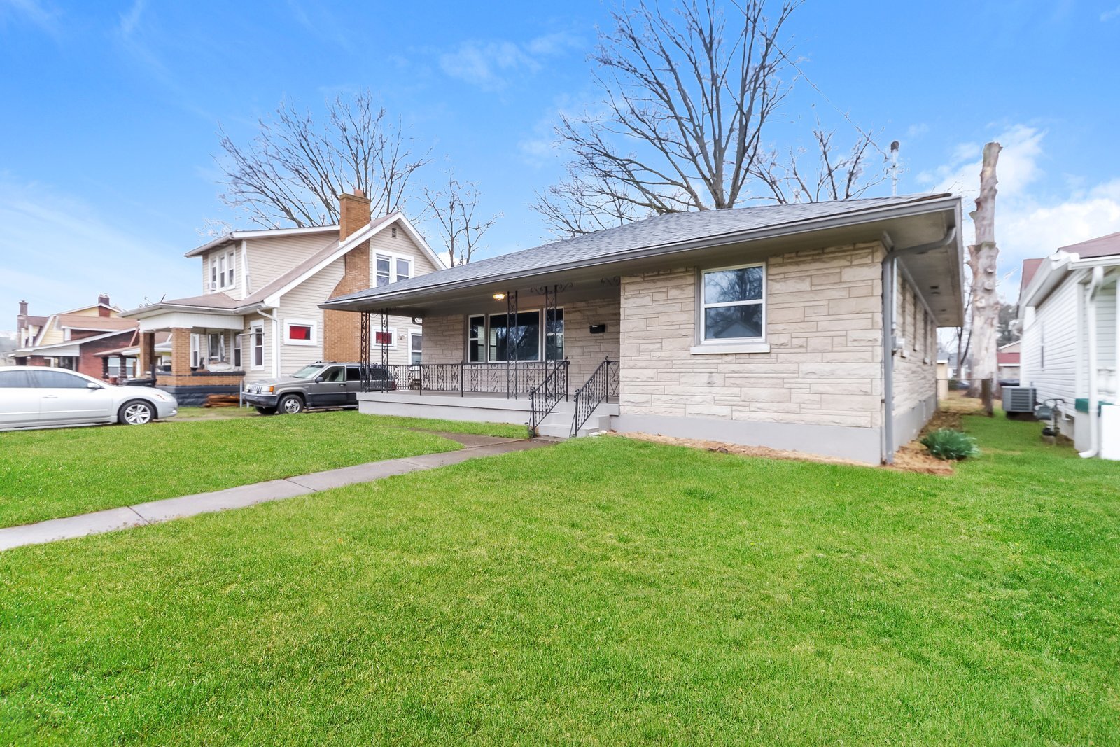 Building Photo - 3507 Grand Ave