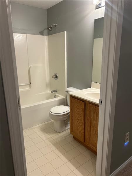 Building Photo - 580 Rosebud Cir